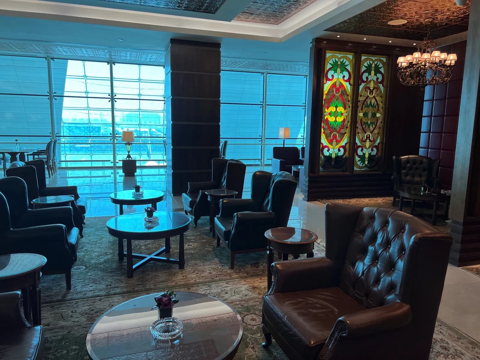 Zigarrenraum der Emirates First Class Lounge Dubai