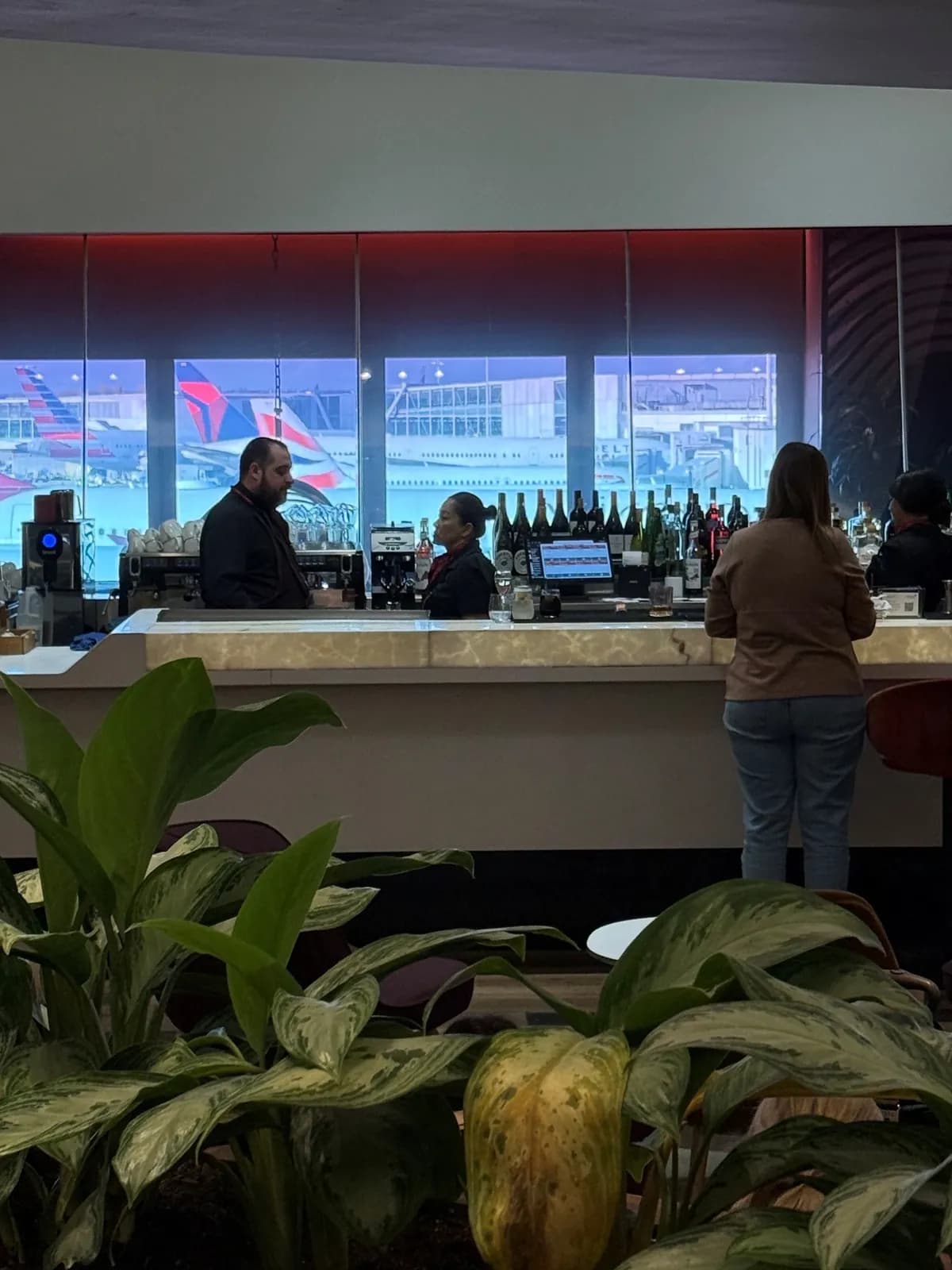 Bar im Virgin Atlantic Clubhouse London Heathrow
