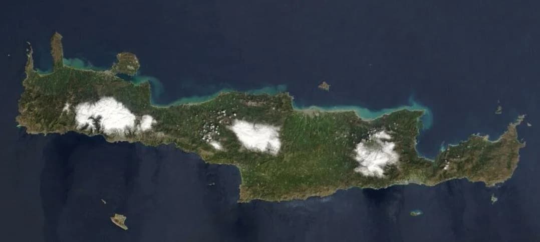 Kreta im Satellitenbild der NASA, die ganze Insel von West nach Ost
